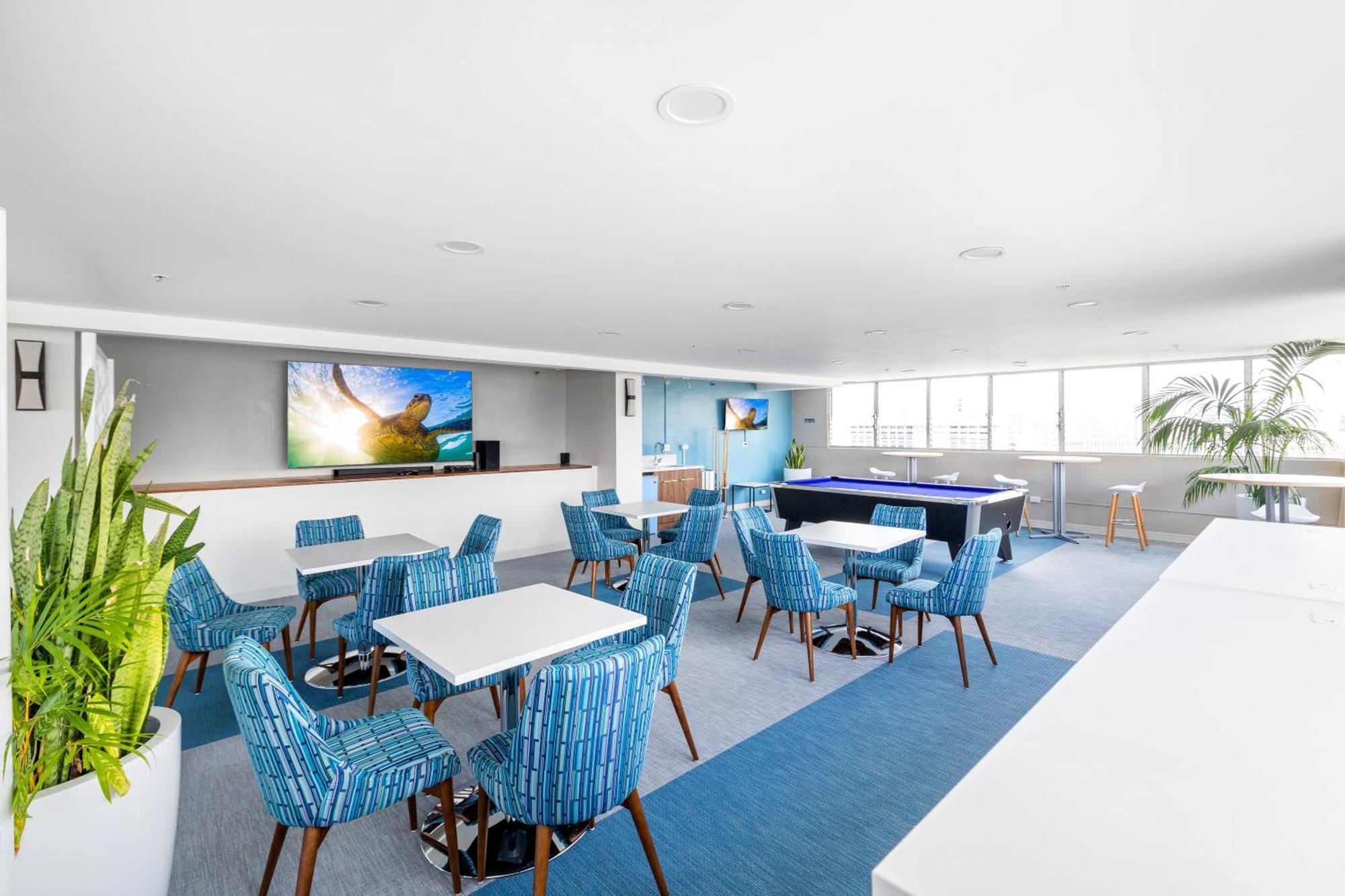 Steps To Waikiki Beach! Newly Renovated With 75" Tv Honolulu Exteriör bild