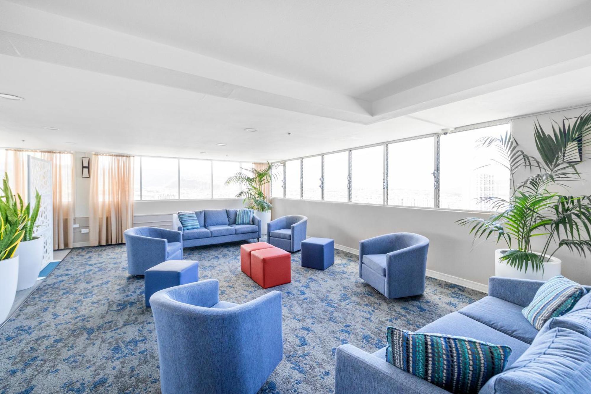 Steps To Waikiki Beach! Newly Renovated With 75" Tv Honolulu Exteriör bild