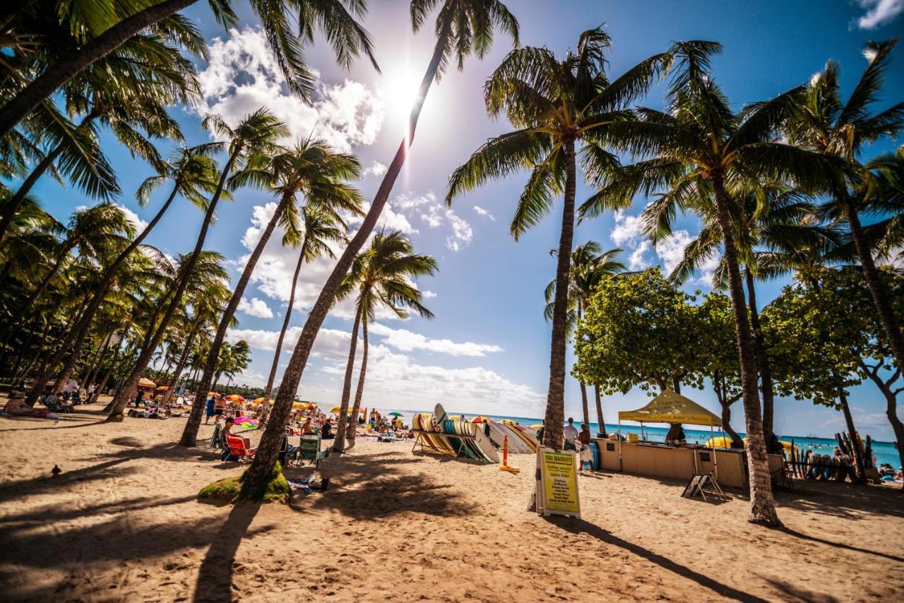 Steps To Waikiki Beach! Newly Renovated With 75" Tv Honolulu Exteriör bild